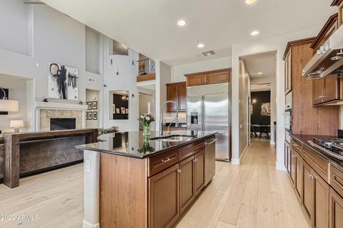 3753 Ember Glow Way, Phoenix, AZ 85050 photo 14