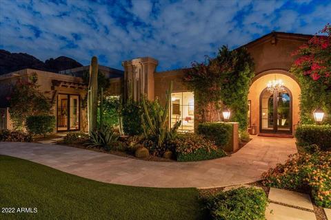 5950 N Echo Canyon Dr, Phoenix, AZ 85018 photo 2
