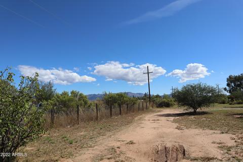 9545 E Olive Ave, Hereford, AZ 85615 photo 3