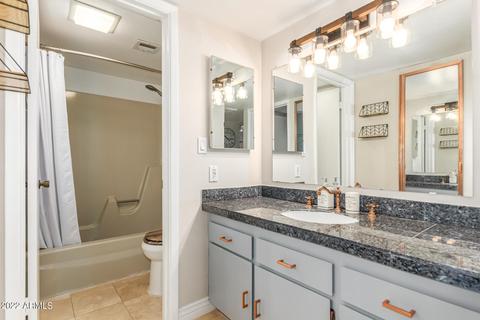 3033 E Devonshire Ave #2021, Phoenix, AZ 85016 photo 16