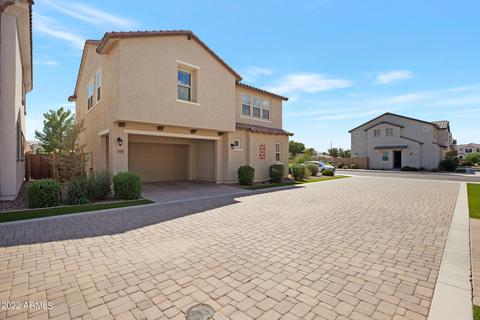 649 N Abalone Dr, Gilbert, AZ 85233 photo 4
