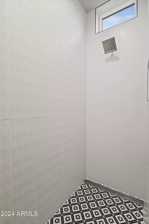 Bath - 1807 E Cliff Rose Dr, Payson, AZ 85541 photo 4 of 8