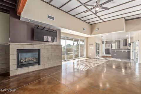 202 E Saddle Ln, Phoenix, AZ 85020 photo 10