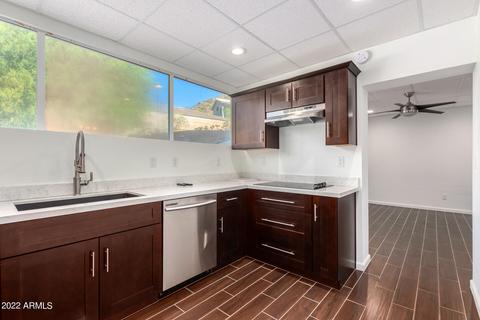 202 E Saddle Ln, Phoenix, AZ 85020 photo 43