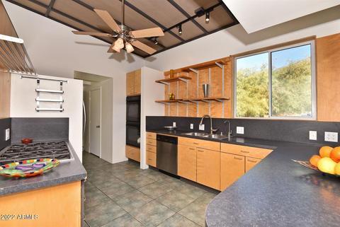 202 E Saddle Ln, Phoenix, AZ 85020 photo 22
