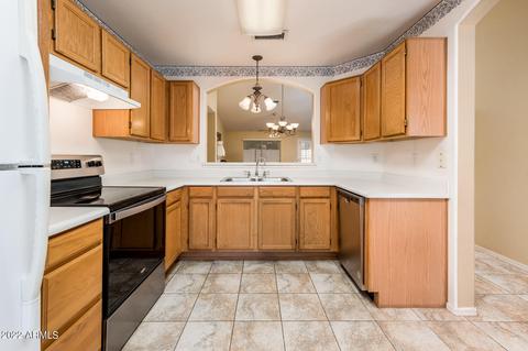 1118 S Surfside Dr, Gilbert, AZ 85233 photo 14