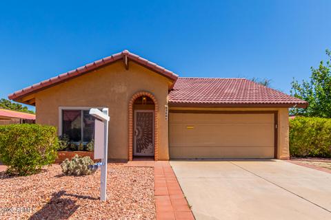 12007 S Crow Ct, Phoenix, AZ 85044