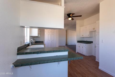 10489 E Running Coyote Trl, Hereford, AZ 85615 photo 11