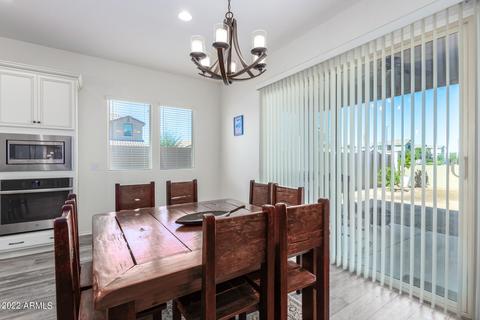 850 E Knightsbridge Way, Gilbert, AZ 85297 photo 9