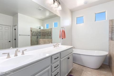 850 E Knightsbridge Way, Gilbert, AZ 85297 photo 35