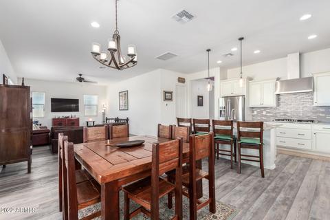 850 E Knightsbridge Way, Gilbert, AZ 85297 photo 11
