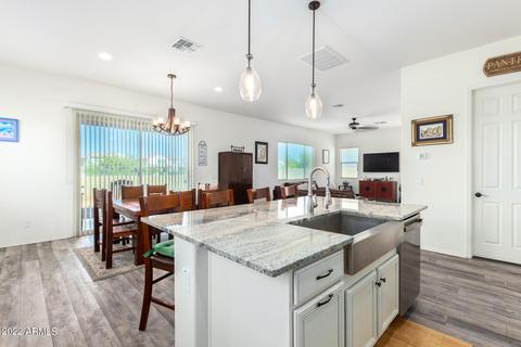 850 E Knightsbridge Way, Gilbert, AZ 85297 photo 15
