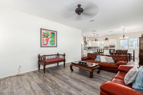 850 E Knightsbridge Way, Gilbert, AZ 85297 photo 7