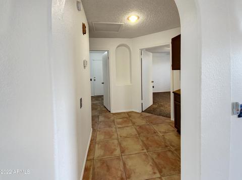 3940 E Orchid Ln, Phoenix, AZ 85044 photo 12