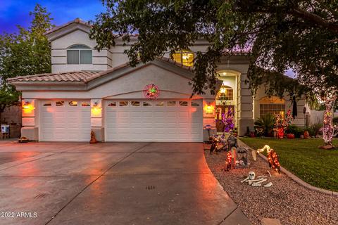 4543 E Tremaine Ave, Gilbert, AZ 85234 photo 1