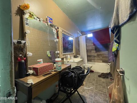 5961 W Mitchell Dr, Phoenix, AZ 85033 photo 28