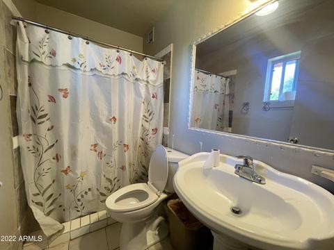 5961 W Mitchell Dr, Phoenix, AZ 85033 photo 25