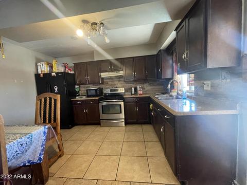 5961 W Mitchell Dr, Phoenix, AZ 85033 photo 11