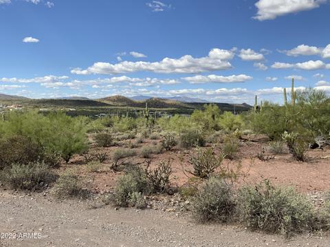 27 W Nn W Sunset Dr #D, New River, AZ 85087