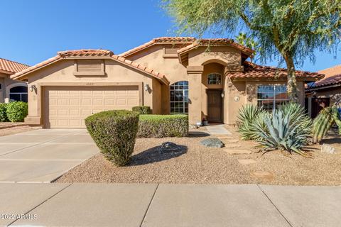 4552 E Thistle Landing Dr, Phoenix, AZ 85044 photo 1