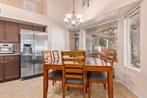 4552 E Thistle Landing Dr, Phoenix, AZ 85044 photo 9