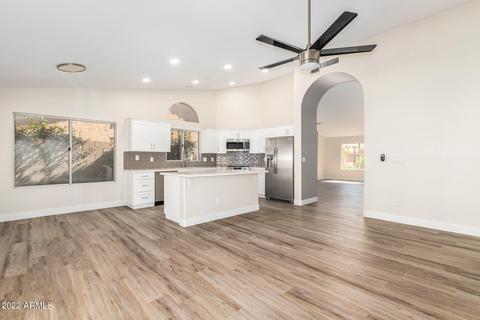 3132 E Redwood Ct, Phoenix, AZ 85048 photo 4