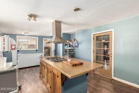 7802 W Mitchell Dr, Phoenix, AZ 85033 photo 13