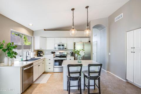 4506 E Mossman Rd, Phoenix, AZ 85050 photo 1