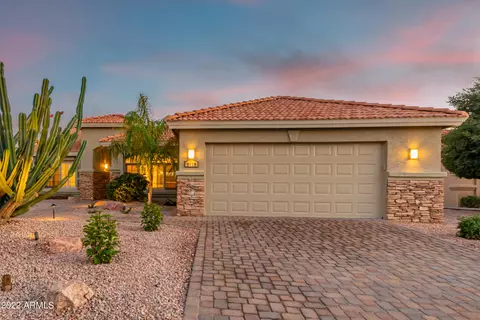 9115 E Coopers Hawk Dr, Sun Lakes, AZ 85248