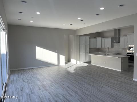 2476 E Lark St, Gilbert, AZ 85297 photo 9