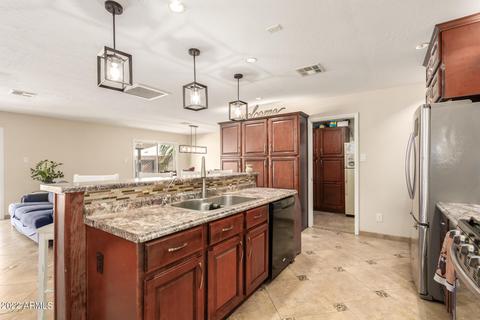 606 E Carson Dr, Tempe, AZ 85282 photo 17