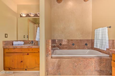 3302 E Campbell Ave #8, Phoenix, AZ 85018 photo 27