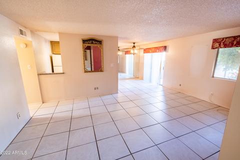 5525 E Thomas Rd #J2, Phoenix, AZ 85018 photo 2
