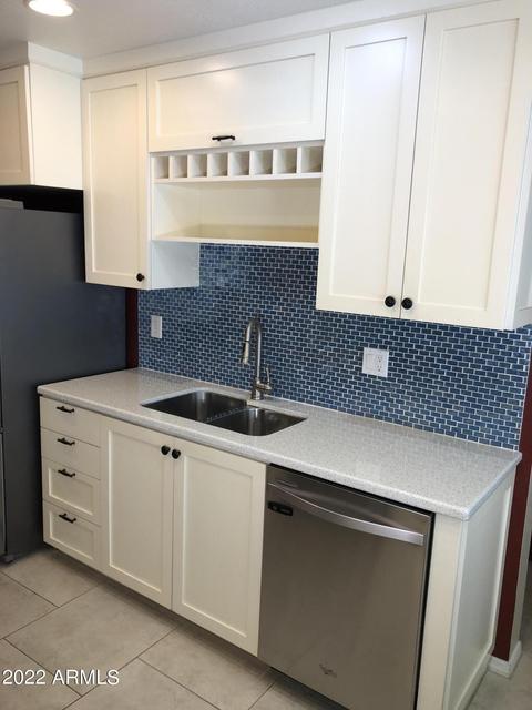 620 E Campo Bello Dr, Phoenix, AZ 85022 photo 5