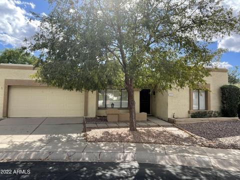705 E Michelle Dr, Phoenix, AZ 85022 photo 1