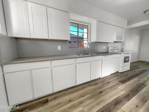828 W Fairmount Ave, Phoenix, AZ 85013 photo 5