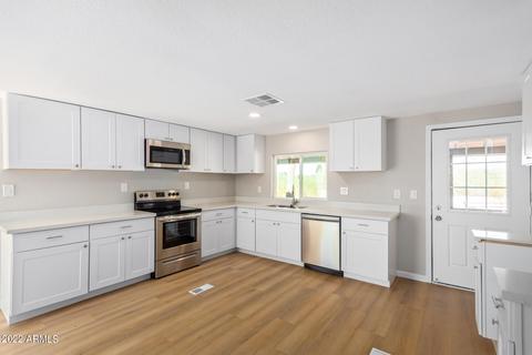 3032 E 15th Ave, Apache Junction, AZ 85119 photo 10