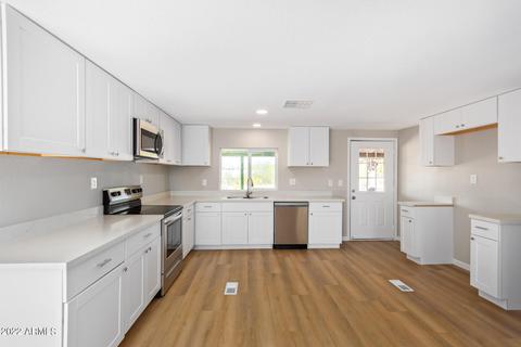 3032 E 15th Ave, Apache Junction, AZ 85119 photo 12