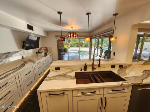 33 E State Ave, Phoenix, AZ 85020 photo 8