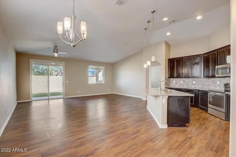726 E Gary Ln, Phoenix, AZ 85042 photo 3