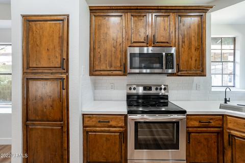 863 E Page St, Gilbert, AZ 85234 photo 8