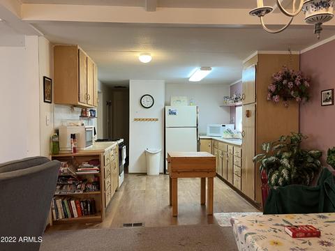 2853 Deer Trl, Overgaard, AZ 85933 photo 11