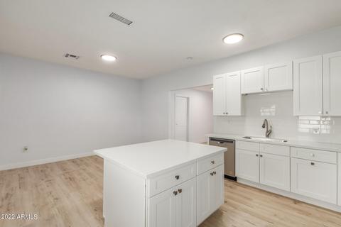 1050 W Apollo Ave, Tempe, AZ 85283 photo 10