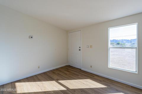 134 S Belaire Rd, Apache Junction, AZ 85119 photo 2