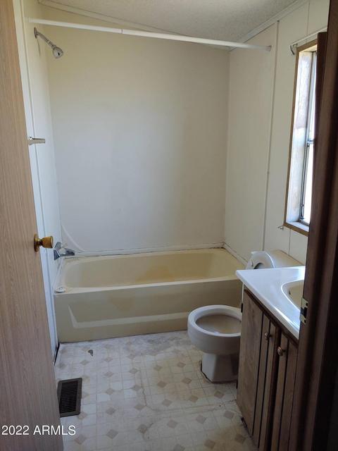 135 E Hubbard Ln, Young, AZ 85554 photo 9