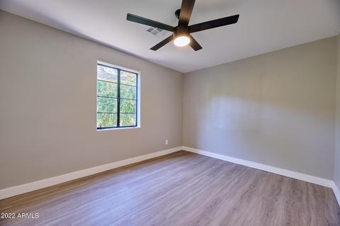 1124 W Heatherbrae Dr, Phoenix, AZ 85013 photo 9
