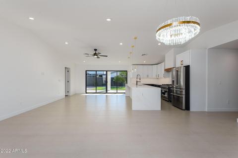 8517 N 15th Dr, Phoenix, AZ 85021 photo 10
