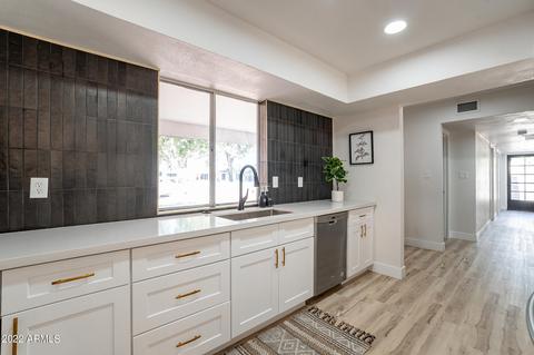 1310 E Hackamore St, Mesa, AZ 85203 photo 9