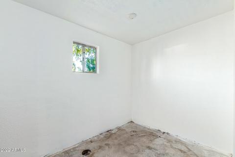 322 E Desert Dr, Phoenix, AZ 85042 photo 24