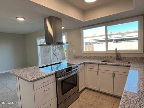 3307 W Echo Ln, Phoenix, AZ 85051 photo 11